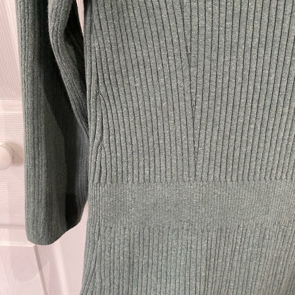 The Gap dress! - Picture 3 of 3